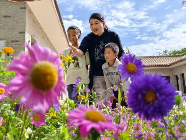 中金辰大 劳动者之歌｜300多名留守儿童的“好妈妈”